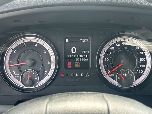 Used 2024 RAM 1500 Classic SLT RWD image 27