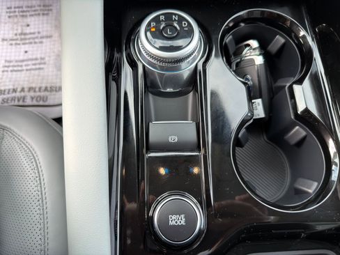 New 2026 Ford Explorer Platinum w/ LUX Leather Package image 24