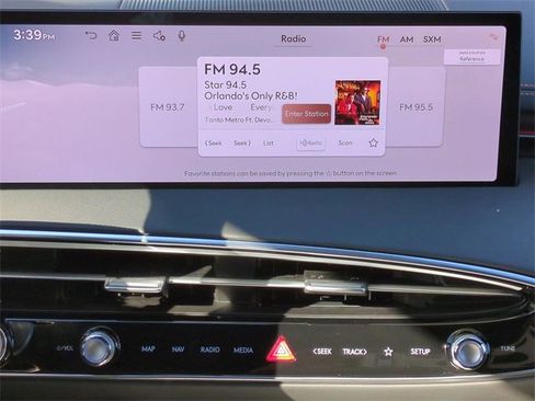 New 2026 Genesis GV70 3.5T Sport Advanced image 17
