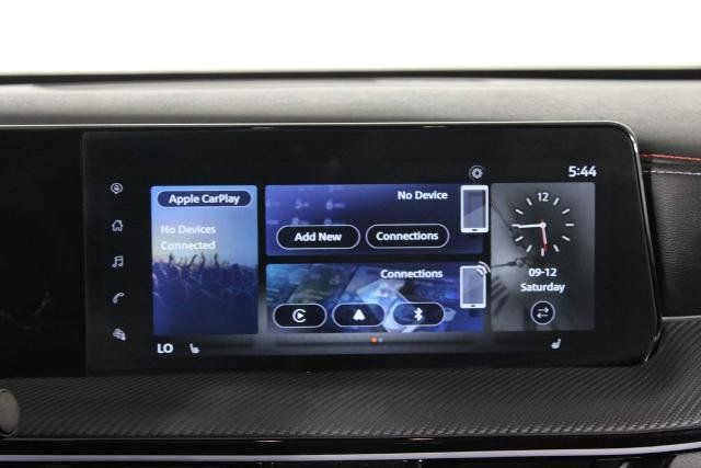 Certified 2025 Nissan Kicks SR w/ SR Premium Package FWD image 9