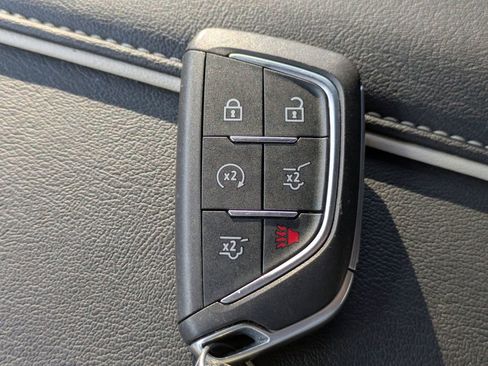 Used 2022 Cadillac Escalade ESV Sport w/ Touring Package image 39