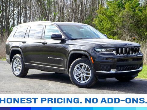 New 2026 Jeep Grand Cherokee L Laredo RWD image 1