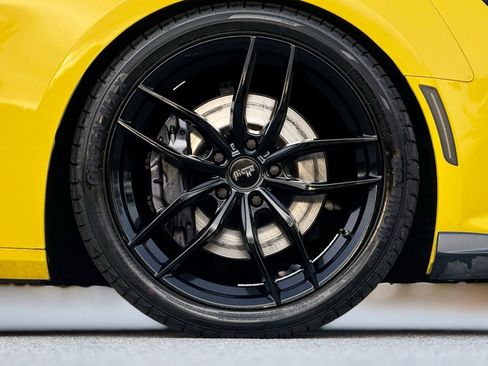 Used 2018 Chevrolet Camaro SS image 20