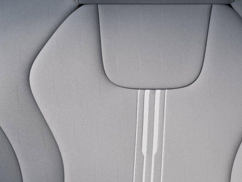 New 2025 Hyundai Elantra Sport image 17