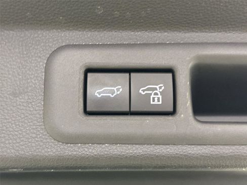 Certified 2023 Toyota Sequoia Platinum AWD/4WD image 41