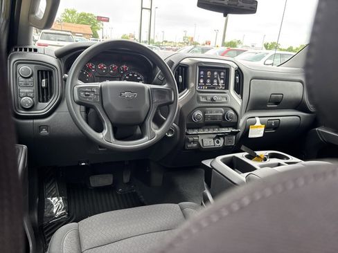 New 2026 Chevrolet Silverado 1500 Custom Trail Boss w/ Turbomax Blackout Package AWD/4WD image 18