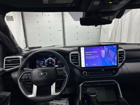 Used 2025 Toyota Tundra Platinum image 17