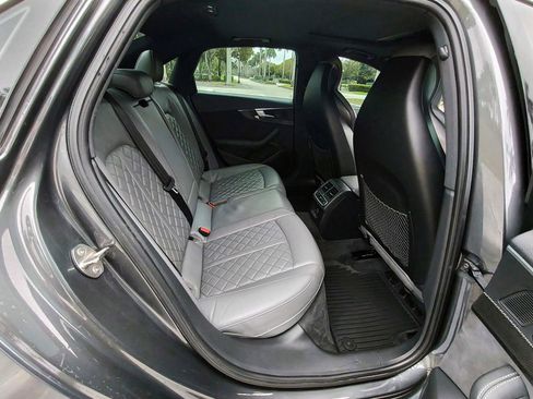 Used 2018 Audi S4 Premium Plus w/ Navigation Package image 13