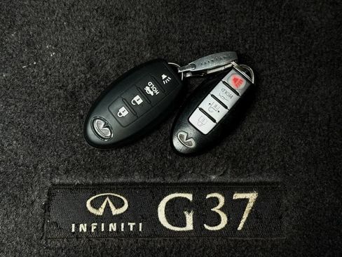 Used 2013 INFINITI G37 x Sedan w/ Premium Pkg AWD/4WD image 27