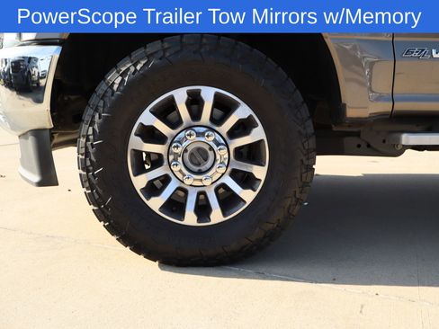 Used 2022 Ford F250 Lariat w/ Lariat Value Package image 12