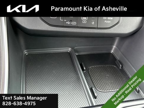 New 2026 Kia Carnival EX image 25