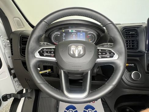 Used 2024 RAM ProMaster 3500 w/ Delivery Van Package image 16