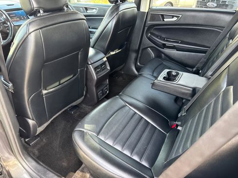 Used 2015 Ford Edge SEL w/ Equipment Group 201A image 19