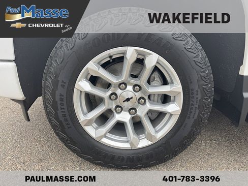 Used 2023 Chevrolet Silverado 1500 RST w/ Z71 Off-Road Package AWD/4WD image 18