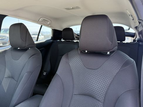 Used 2021 Toyota Prius LE w/ Carpet Mat Package (TMS) AWD/4WD image 21