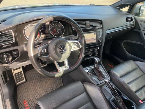 Used 2016 Volkswagen GTI Autobahn w/ Lighting Package (SEL) FWD image 13