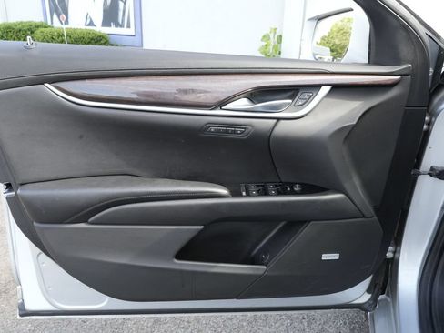 Used 2014 Cadillac XTS Premium AWD/4WD image 18