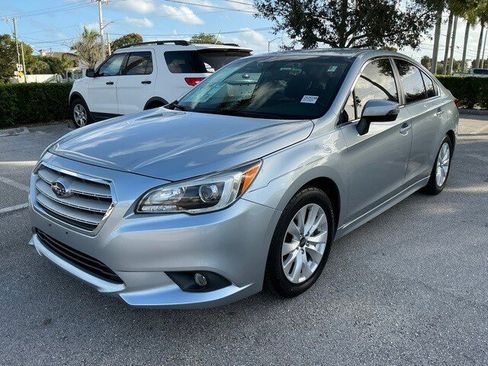 Used 2017 Subaru Legacy 2.5i Premium image 3