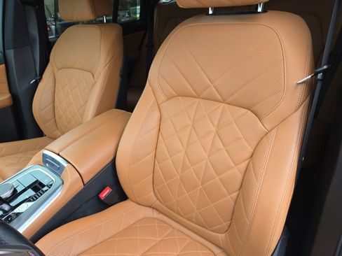 Used 2023 BMW X5 xDrive40i w/ M Sport Package image 15