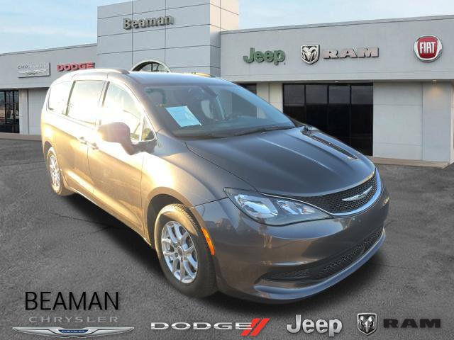 Used 2021 Chrysler Voyager Lxi FWD image 1