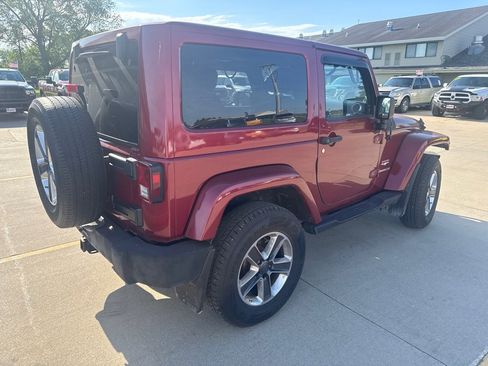 Used 2013 Jeep Wrangler Sahara w/ Dual Top Group AWD/4WD image 5