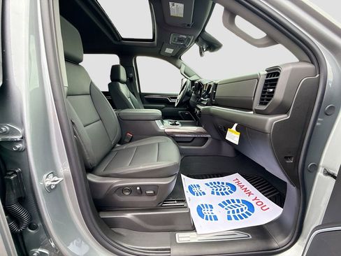 New 2026 Chevrolet Silverado 3500 LTZ w/ LTZ Plus Package AWD/4WD image 30