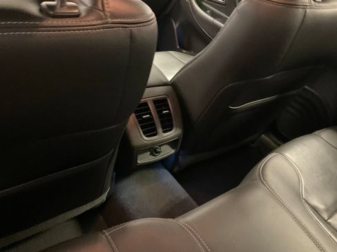 Used 2013 Ford Taurus Limited AWD/4WD image 22
