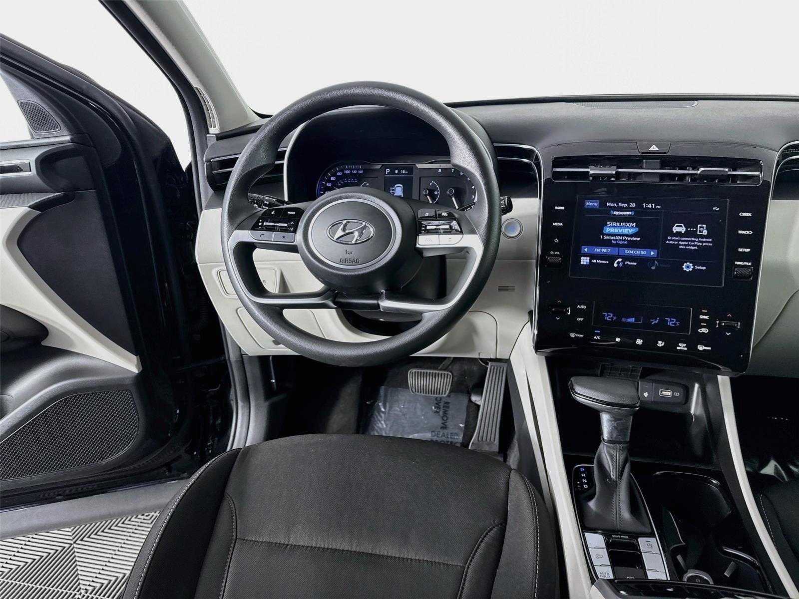 Certified 2024 Hyundai Tucson SEL FWD image 22