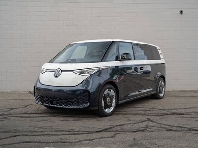 New 2025 Volkswagen ID. Buzz Pro S Plus