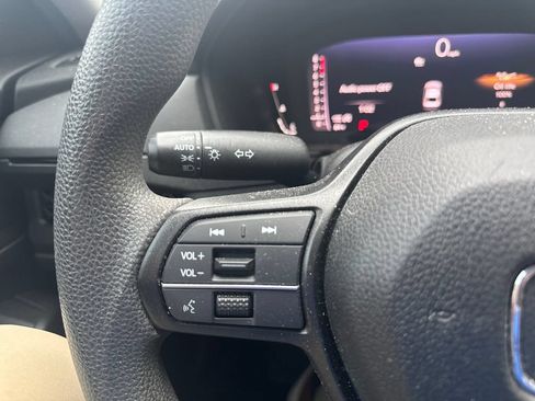 Used 2024 Honda Accord LX image 30