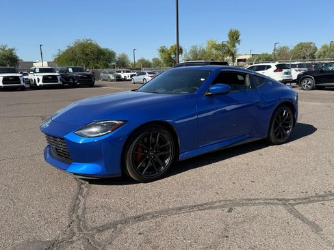 Certified 2025 Nissan Z Performance w/ Floor Mat Package RWD image 1