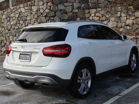 Used 2019 Mercedes-Benz GLA 250 4MATIC image 9