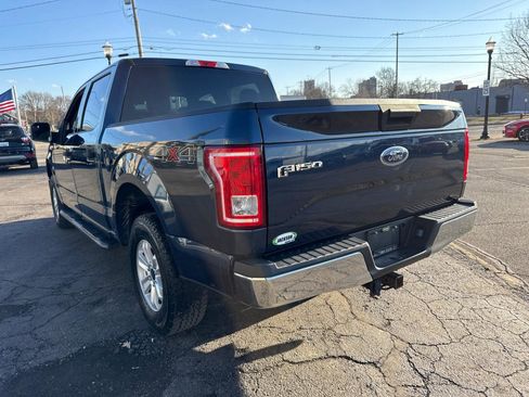 Used 2017 Ford F150 XLT image 10