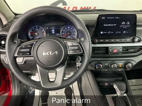 Certified 2023 Kia Forte LXS image 17