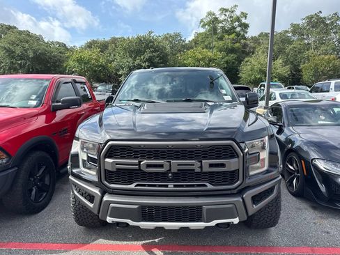 Used 2017 Ford F150 Raptor w/ Equipment Group 802A Luxury AWD/4WD image 2