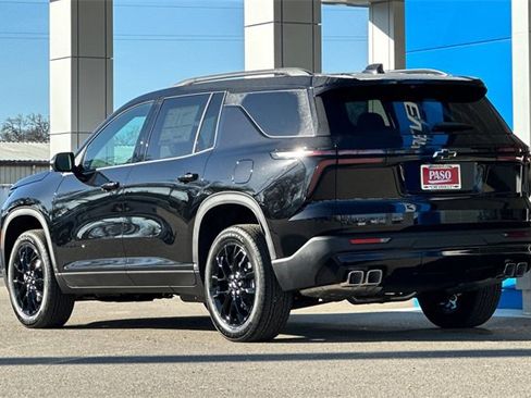 New 2026 Chevrolet Traverse LT w/ Midnight/Sport Edition image 7