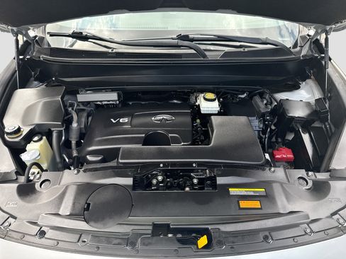 Used 2019 INFINITI QX60 Luxe w/ Essential Package image 37