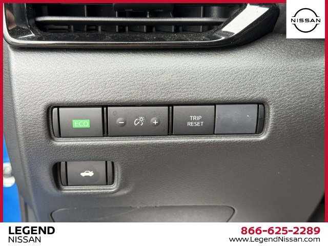 Certified 2023 Nissan Sentra SR w/ SR Premium Package FWD image 23
