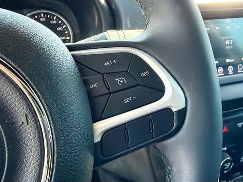 Used 2020 Jeep Renegade Latitude image 36