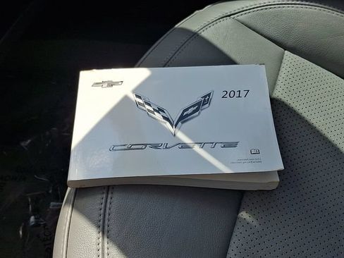 Used 2017 Chevrolet Corvette Stingray Coupe RWD image 25