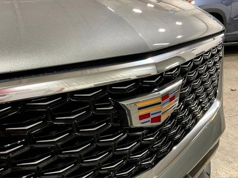Used 2024 Cadillac XT4 Premium Luxury image 27