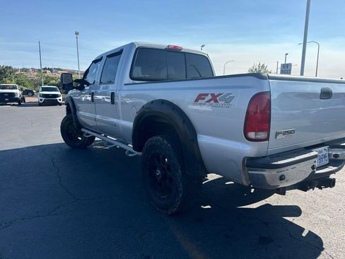 Used 2006 Ford F250 Lariat AWD/4WD image 5