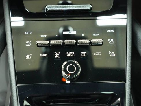 New 2026 Porsche Cayenne AWD/4WD image 22