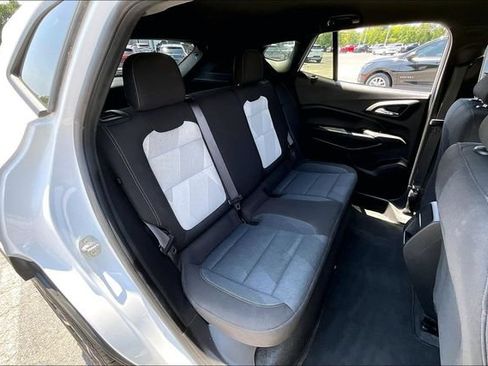 Used 2024 Chevrolet Trax RS w/ Driver Confidence Package FWD image 25