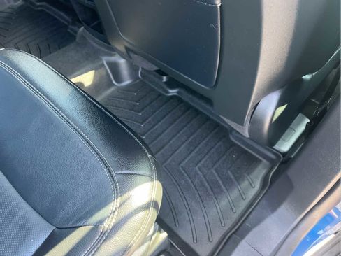 Used 2020 Ford Explorer Limited image 9