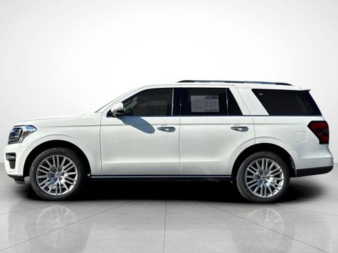 Used 2024 Ford Expedition Limited image 24