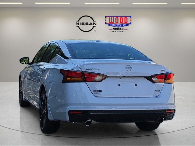 Used 2024 Nissan Altima 2.5 SR AWD/4WD image 4