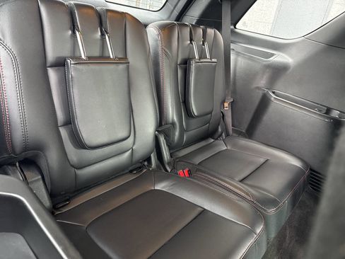 Used 2017 Ford Explorer Sport image 22