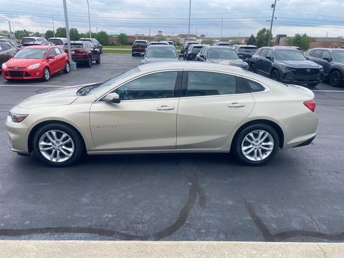 Used 2016 Chevrolet Malibu LT FWD image 4