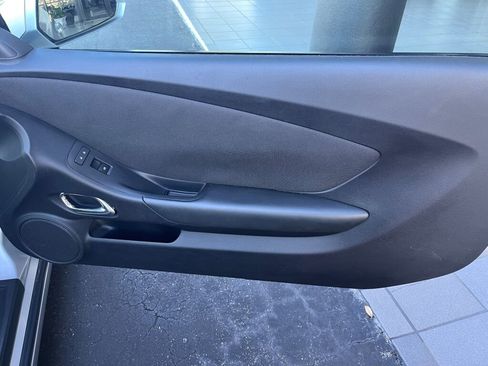 Used 2015 Chevrolet Camaro LT image 25